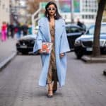 تنسيق المعاطف النسائية موضة 2022
