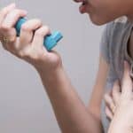 أعراض نوبات الربو .. تبدأ بضيق التنفس وتنتهي بعدم القدرة على الحركة