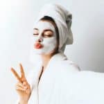 طرق القضاء على الرؤوس السوداء وتنظيف مسامات البشرة في المنزل