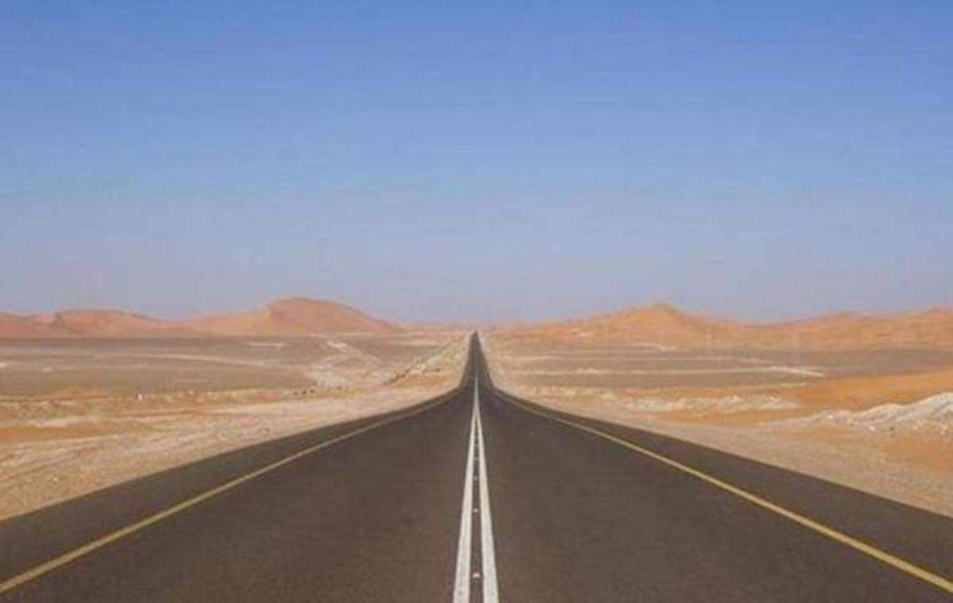 المملكة تدخل موسوعة جينيس بأطول طريق مستقيم في العالم