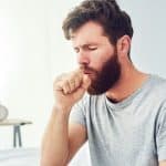 علاج كورونا يفيد الرجال أكثر من السيدات .. ما قصته