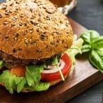 حضري برجر صحي لأطفالك في 6 خطوات