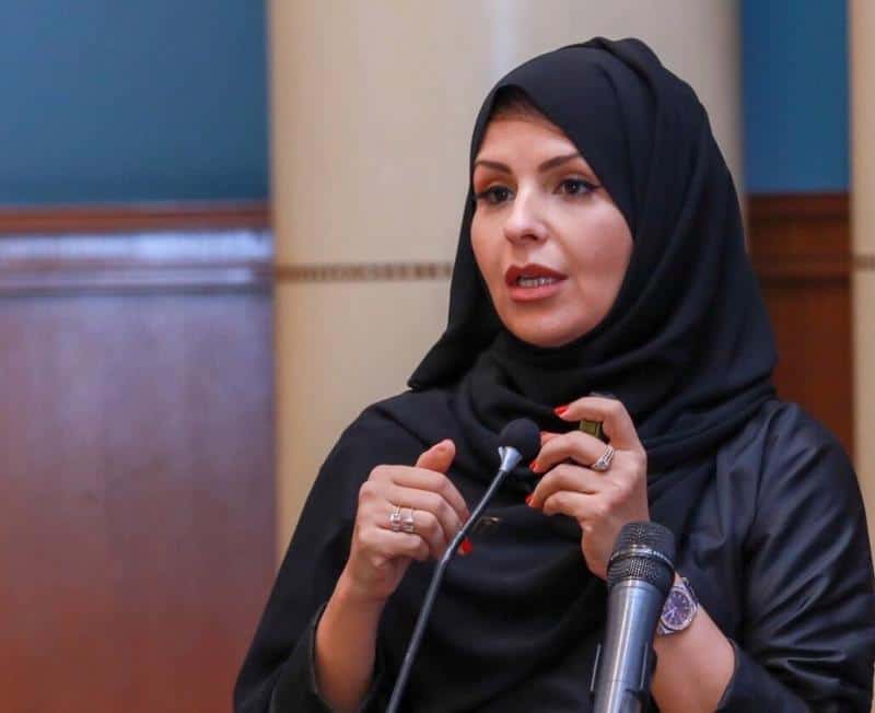 الدكتورة إيناس العيسى