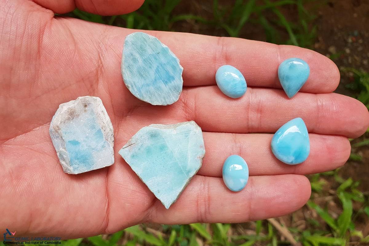 اللاريمار «Larimar»