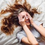 هل تغطية الشعر أثناء النوم تعالج مشكلاته؟