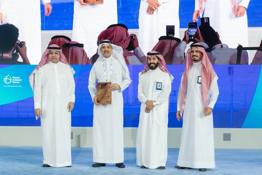 مطار الملك خالد الدولي يحصد ثلاث جوائز لجودة الخدمات لعام 2021