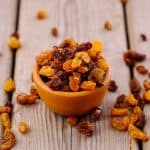 ماسكات الزبيب للبشرة الدهنية لوجه نضر ومتوهج
