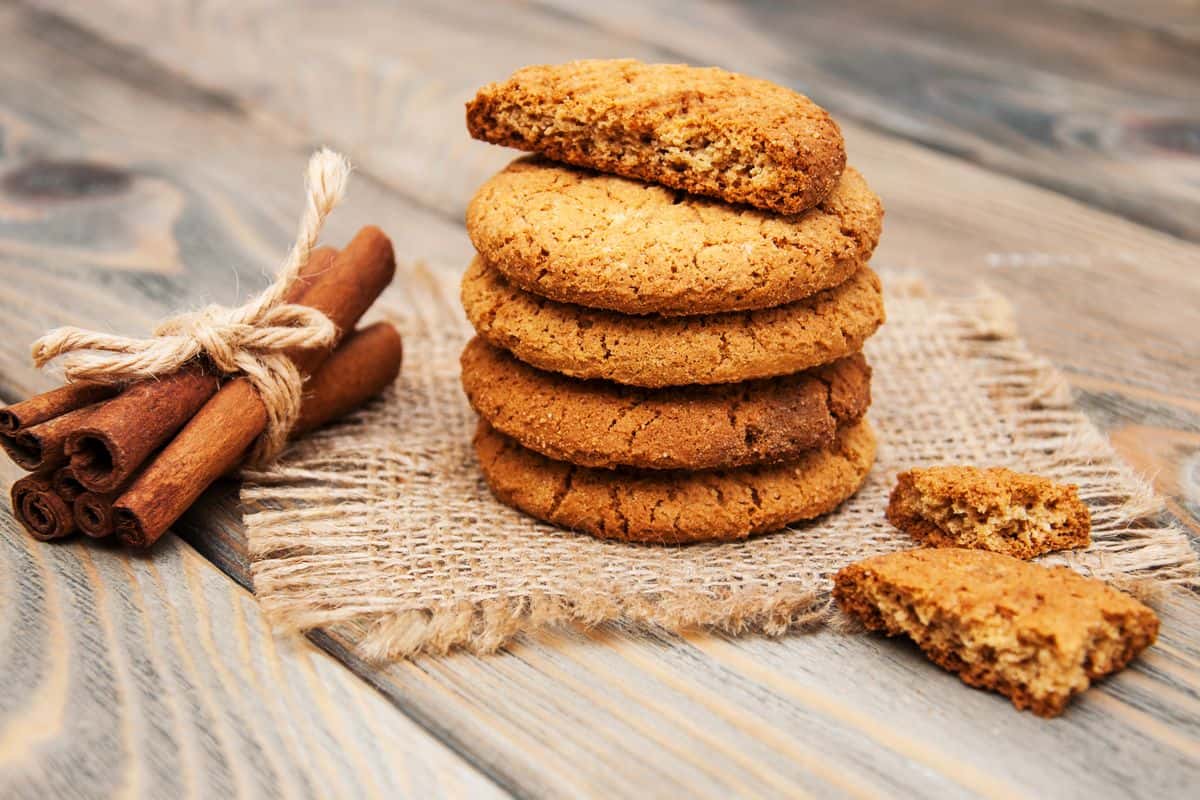 طريقة عمل بسكويت القرفة للدايت