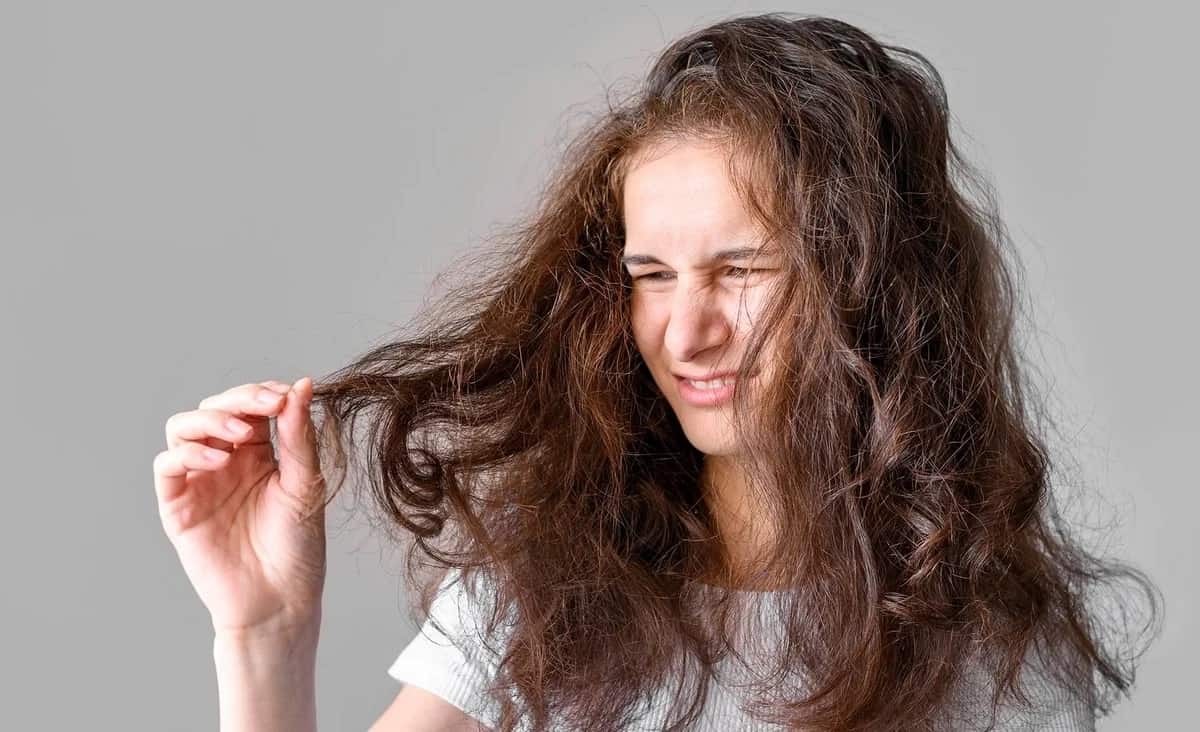 علاج الشعر الهايش والمجعد بـ4 مكونات .. ونصائح للحفاظ عليه