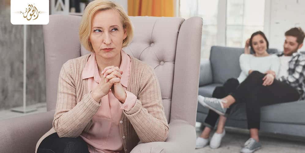 إتيكيت التعامل مع الحماة.. احذري من إشراك زوجك في الخلافات
