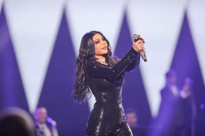 هيفاء وهبي تُشعل موسم الرياض.. ماذا قالت لتركي آل الشيخ؟