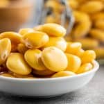 أهمية الترمس الحلو للشعر .. يساعد على تقويته وعلاج التساقط