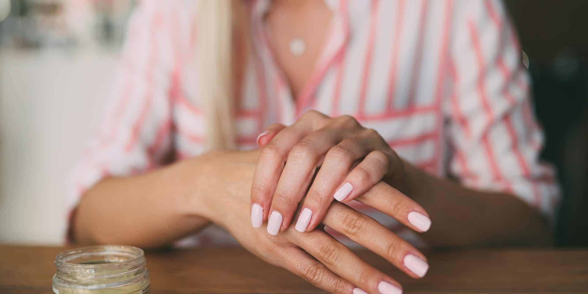 ماسكات طبيعية للعناية باليد