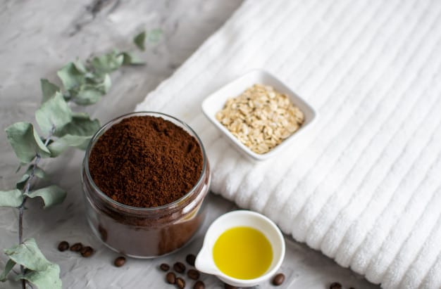 ماسك القهوة لتفتيح البشرة.. 6 وصفات سحرية للوجه