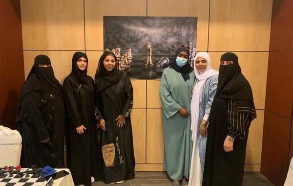 لأول مرة..  فريق نسائي سعودي من ذوي الإعاقة السمعية في بطولة آسيا للشطرنج