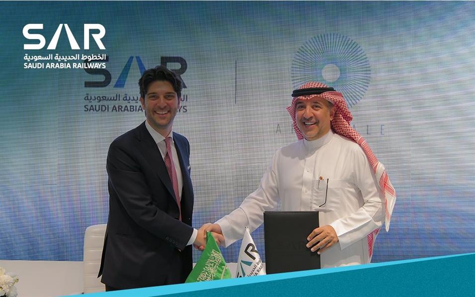 خدمة القطار السياحي الفاخر بالمملكة للمرة الأولى في الشرق الأوسط