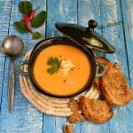 أفكار مائدة رمضان.. شوربة القرع مع البطاطا الحلوة للدايت