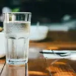 ما هي كمية الماء التي يجب شربها في رمضان؟