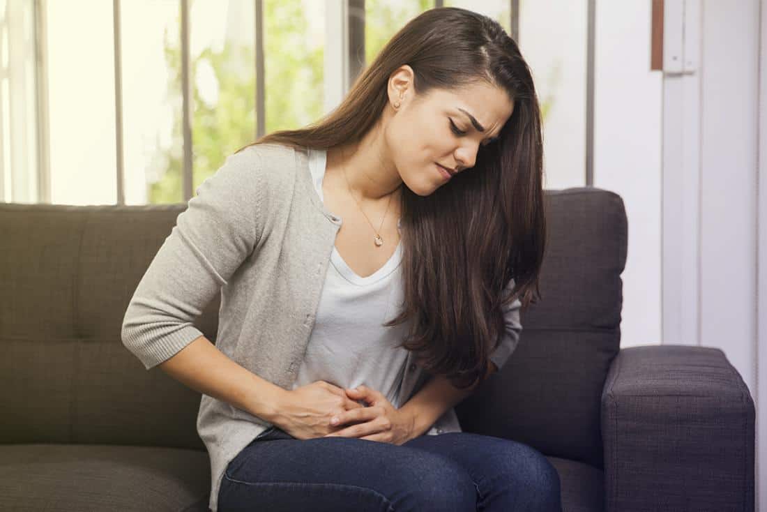 انتفاخ البطن بعد الأكل في رمضان .. الأسباب والعلاج