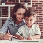 طرق التعامل مع الطلبة وقت الامتحانات لتقليل الضغط النفسي