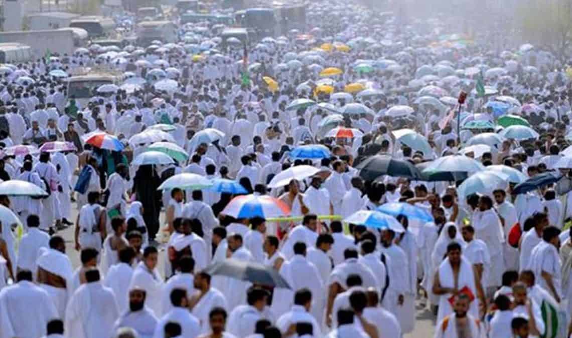 الأضرار الصحية لملابس الإحرام .. «سعود الطبية» توضح