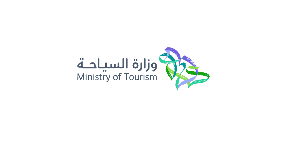 نصائح قبل حجز المرافق السياحية.. «السياحة» تقدم