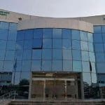 هل وجود 3 سيارات يؤثر على استحقاق المعاش للأسرة؟ .. «الموارد البشرية» توضح