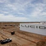 رئيس شركة لوسيد: «دخلنا التاريخ بتجميع أفضل سيارة في العالم بالمملكة»