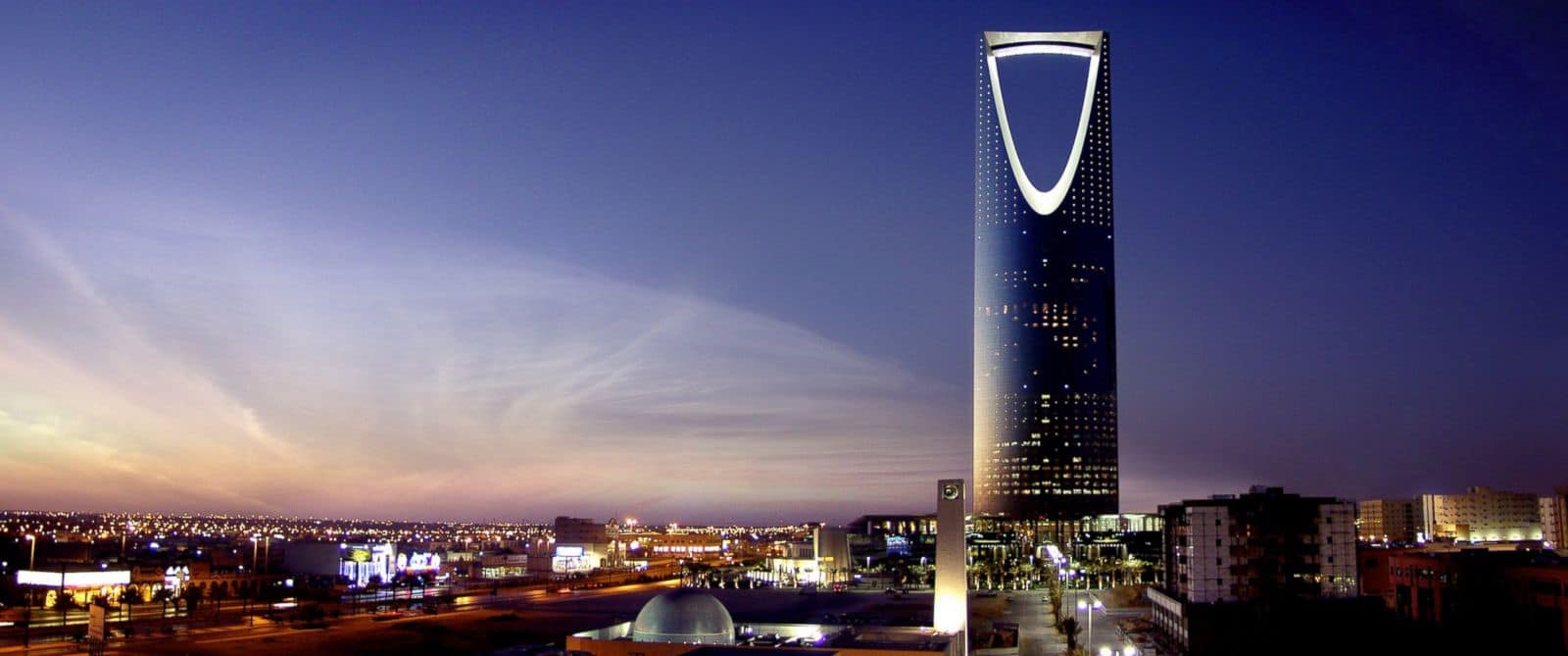 خبير مناخ: «اعتدال خريفي أعلى من المعتاد ودخول متأخر للشتاء»