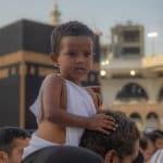 ضوابط اصطحاب الأطفال أثناء العمرة .. «الحج والعمرة» توضح