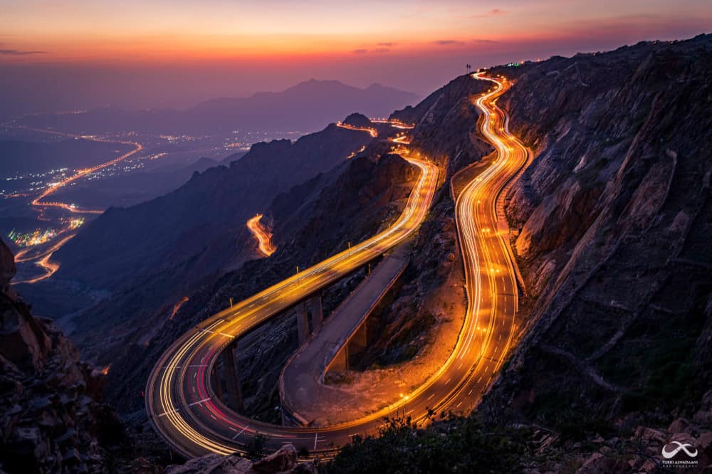 عقبة هدا الطائف.. نجوم تتلألأ على قمة جبل غزوان