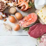 ما خطورة نقص فيتامين B12 على الجسم؟