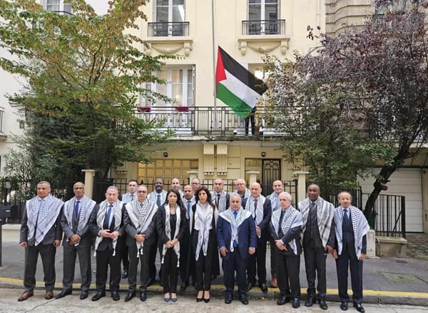 سفراء الدول العربية بفرنسا يتضامنون مع فلسطين وشعبها في غزة
