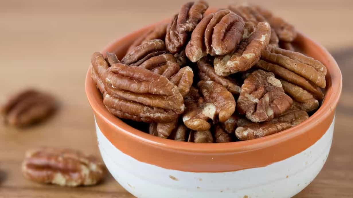 جوز البيكان .. فوائد صحية جمّة