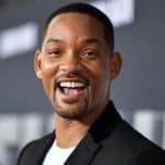 ويل سميث في جدة يشرب القهوة العربي وينبهر بمعالم المنطقة (فيديو)