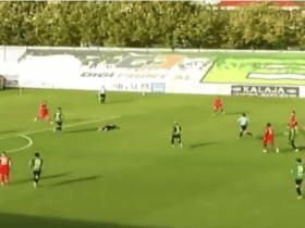 وفاة لاعب منتخب غانا على أرض الملعب