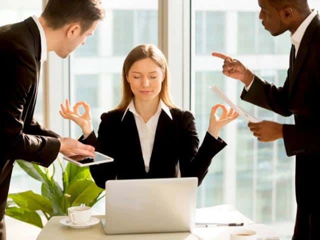 خطوات الحصول على استراحة مداوم.. وهل بين الصحة النفسية والإنتاجية علاقة طردية؟