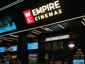 أول سينما في المدينة المنورة .. كيفية الحجز وسعر التذكرة