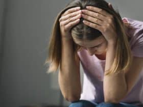 7 أعراض عضوية للقلق .. احذر منها