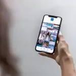 سعودي يبتكر تطبيق للسياح للتواصل مع أشخاص من 6 لغات مختلفة