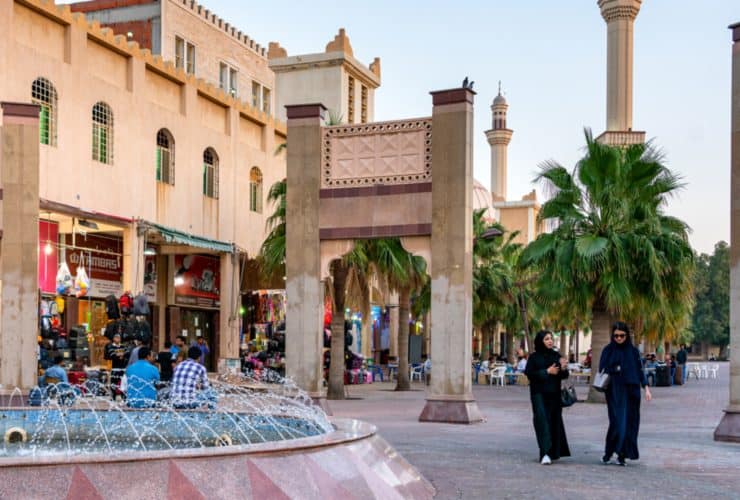سوق الحب .. جولة فريدة ما بين الحداثة والتاريخ العريق شرق المملكة