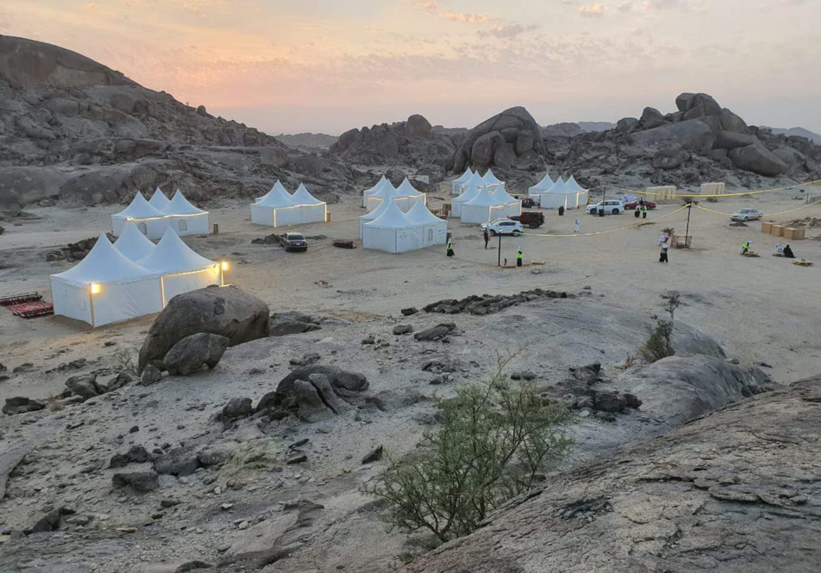 جبل القمر .. تجربة فريدة لمحبي الهدوء وسط الطبيعة الساحرة