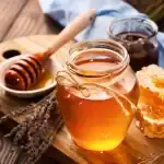 كيفية التمييز بين العسل الأصلي من المغشوش؟ .. 4 طرق سهلة (فيديو)