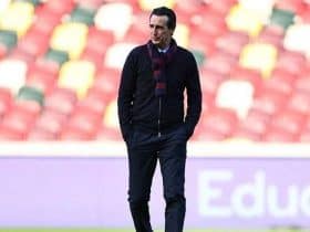 إيمري مدرب أستون فيلا