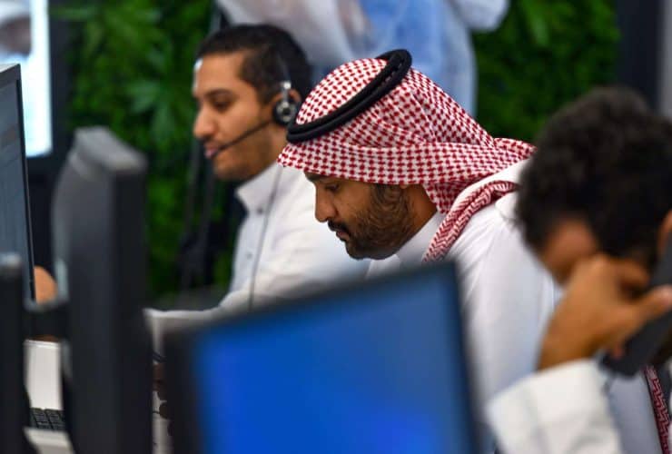 توطين مهن المبيعات والمشتريات وإدارة المشاريع