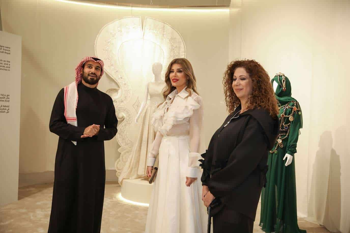 معرض أنا عربية
