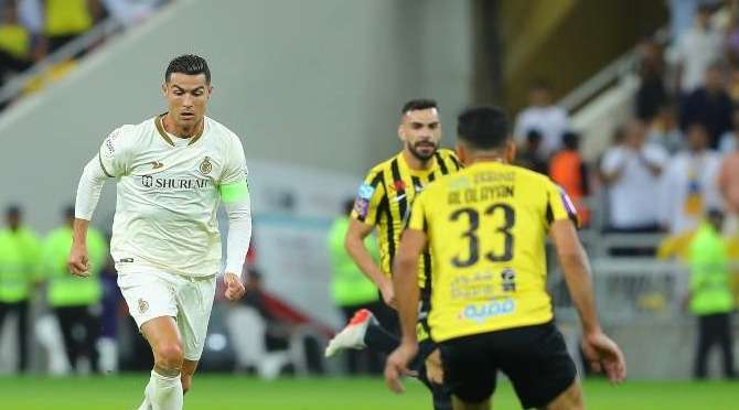 جانب من مباراة سابقة بين الاتحاد والنصر