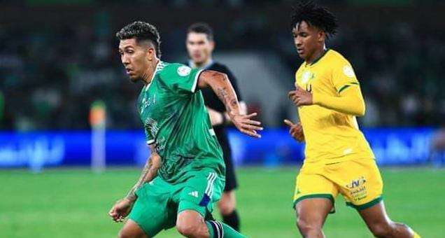 فيرمينو لاعب أهلي جدة السعودي