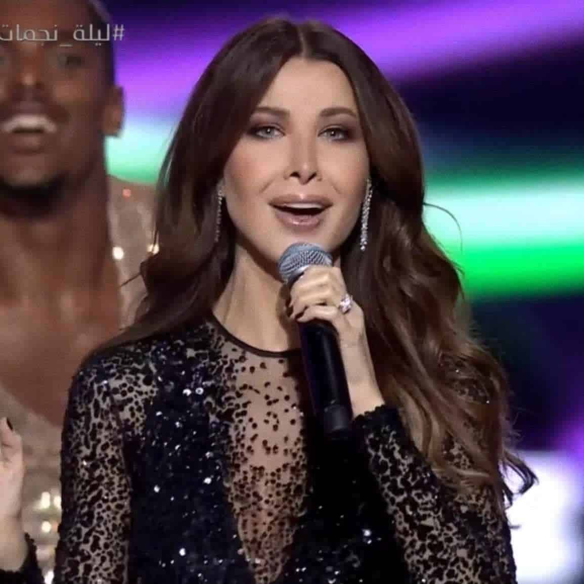 إطلالة نانسي عجرم في حفل ليلة نجمات العرب