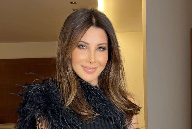 نانسي عجرم في حفل ليلة نجمات العرب بـ3 إطلالات.. أيهما الأجمل؟